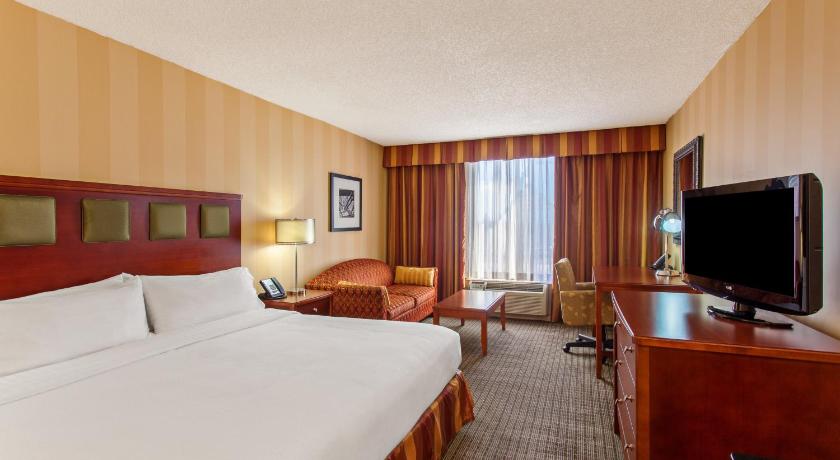 Best Places to Stay in Sacramento (CA)